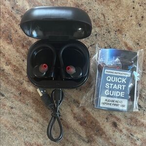 Pom Black Wireless Earbuds with Case